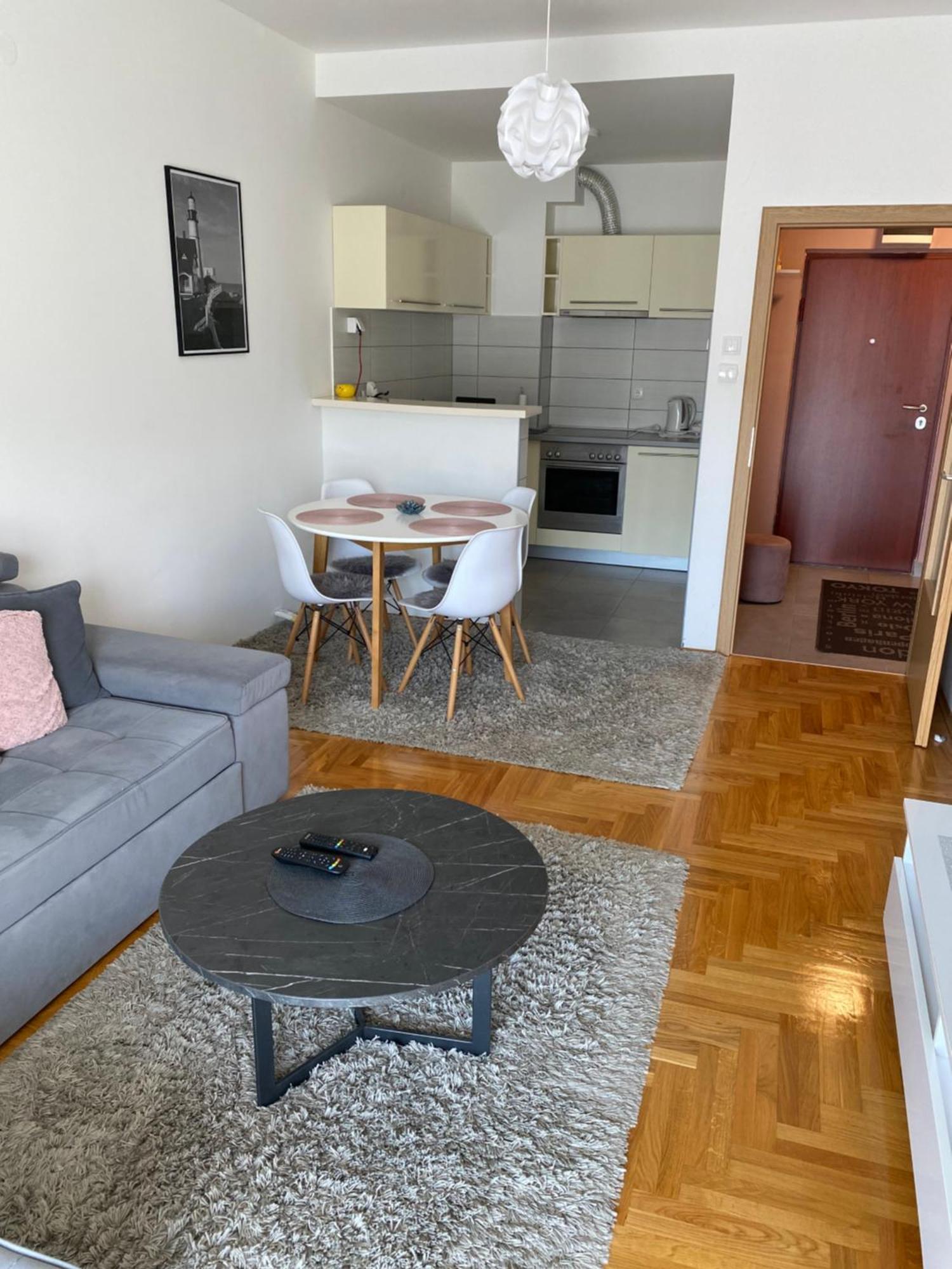 Apartment "Dream&Relax" Требинє Екстер'єр фото