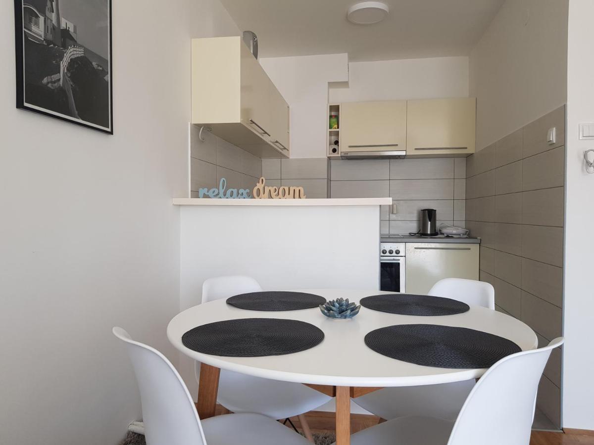 Apartment "Dream&Relax" Требинє Екстер'єр фото