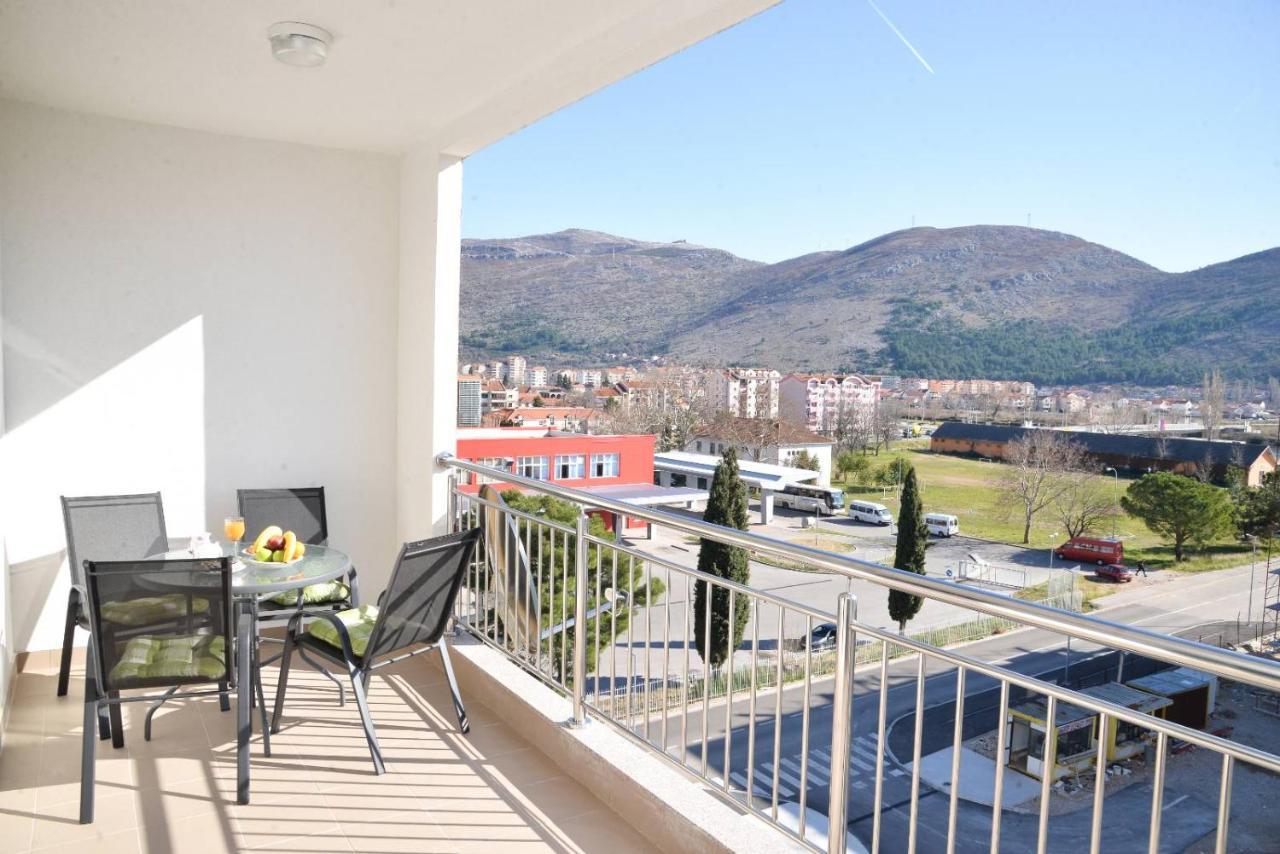 Apartment "Dream&Relax" Требинє Екстер'єр фото