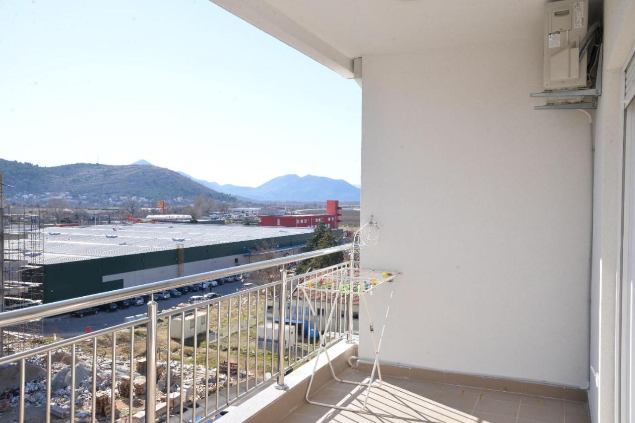 Apartment "Dream&Relax" Требинє Екстер'єр фото